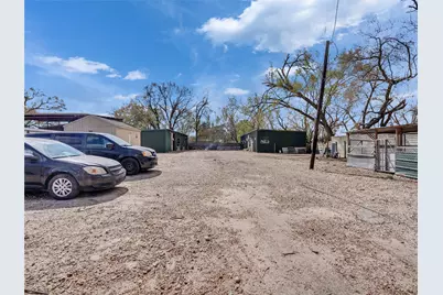 5618 Etheline Drive, Houston, TX 77039 - Photo 8