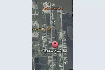 1218 W Canal, Crystal Beach, TX 77650 - Photo 4