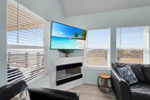 1120 Alex Dr., Gilchrist, TX 77617 - Photo 16