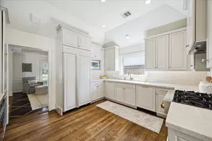 12330 Boheme Dr, Houston, TX 77024 - Photo 18