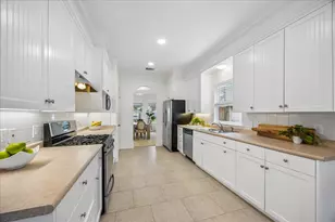 1842 Hewitt Dr, Houston, TX 77018 - Photo 12
