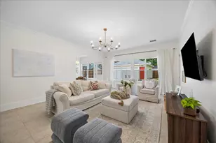 1842 Hewitt Dr, Houston, TX 77018 - Photo 6