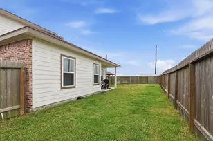 14507 Rain Tree Dr, Baytown, TX 77523 - Photo 28