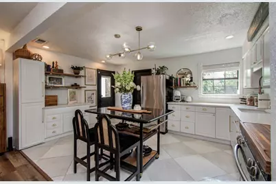 1612 E Bonner Street, Houston, TX 77007 - Photo 12