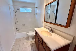 15826 Stonehaven Dr, Houston, TX 77059 - Photo 8