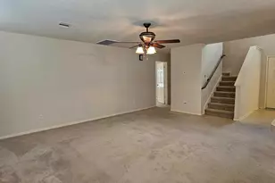 930 Sage St, Baytown, TX 77521 - Photo 14