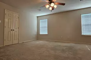 930 Sage St, Baytown, TX 77521 - Photo 20