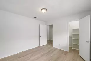 8743 Yvonne Dr, Houston, TX 77044 - Photo 20