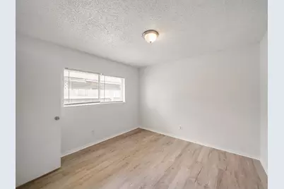 8743 Yvonne Drive, Houston, TX 77044 - Photo 18