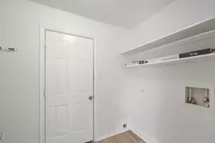 8743 Yvonne Dr, Houston, TX 77044 - Photo 14