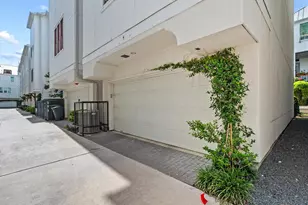 249 E 27th St, Houston, TX 77008 - Photo 30