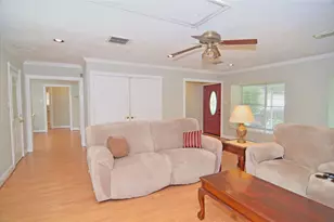 2719 Sweetgum St, Pasadena, TX 77502 - Photo 1