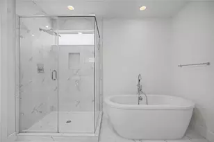 5519 Paraiso Pl, Houston, TX 77091 - Photo 8