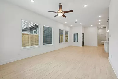 26241 E Outrider Banks Circle, Montgomery, TX 77316 - Photo 16