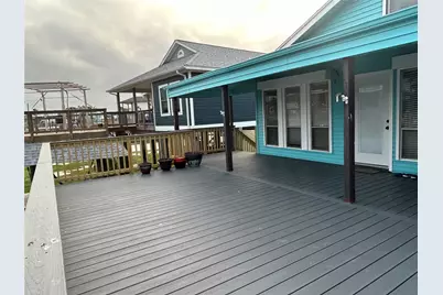 306 Isles End Road, Tiki Island, TX 77554 - Photo 4