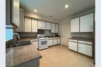 13110 S Bellaire Estates Drive, Houston, TX 77072 - Photo 12