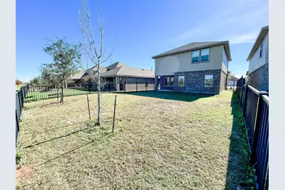 13114 Leisure Cove Drive, Texas City, TX 77568 - Photo 22