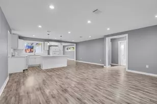 6930 Neff St, Houston, TX 77074 - Photo 2