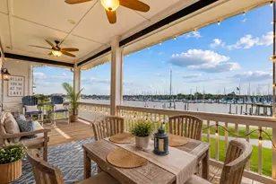 403 W Shore Dr, Clear Lake Shores, TX 77565 - Photo 4