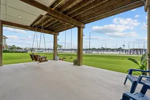 403 W Shore Dr, Clear Lake Shores, TX 77565 - Photo 36