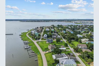 403 W Shore Drive, Clear Lake Shores, TX 77565 - Photo 42