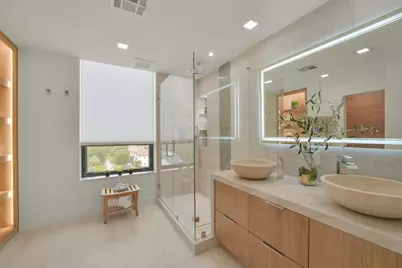 5110 San Felipe Street #77W, Houston, TX 77056 - Photo 2