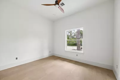 12914 Queensbury Lane, Houston, TX 77079 - Photo 8