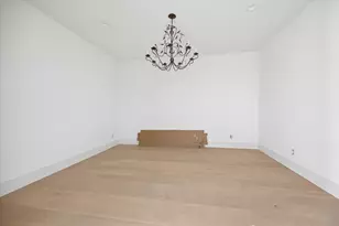 12914 Queensbury Ln, Houston, TX 77079 - Photo 4