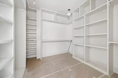12914 Queensbury Lane, Houston, TX 77079 - Photo 10
