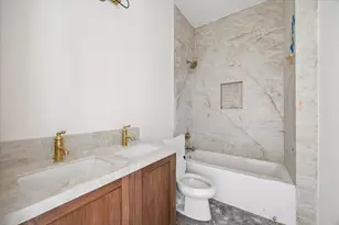 12914 Queensbury Ln, Houston, TX 77079 - Photo 12