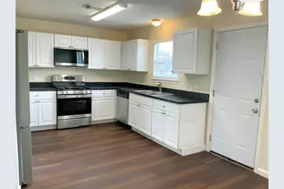 8542 Doskocil Drive, Houston, TX 77044 - Photo 4