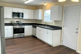 8542 Doskocil Dr, Houston, TX 77044 - Photo 4