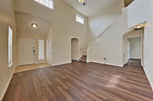 8542 Doskocil Dr, Houston, TX 77044 - Photo 2