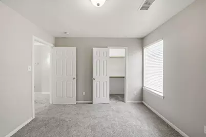 4930 S Cancun Drive, Houston, TX 77045 - Photo 18