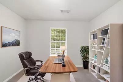 4930 S Cancun Drive, Houston, TX 77045 - Photo 4