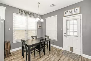 322 Spencer Landing W, La Porte, TX 77571 - Photo 12