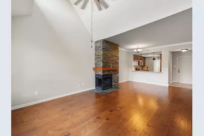 4144 Greystone Way #603, Sugar Land, TX 77479 - Photo 4