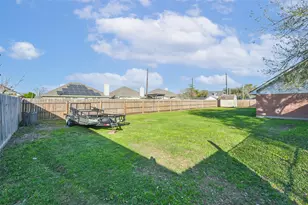 71 Garfield St, La Porte, TX 77571 - Photo 38