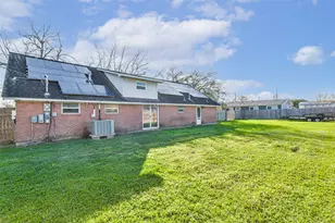 71 Garfield St, La Porte, TX 77571 - Photo 40