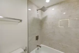 2001 Holcombe Blvd, Houston, TX 77030 - Photo 34