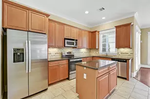 6 Barque Ln, Galveston, TX 77554 - Photo 10