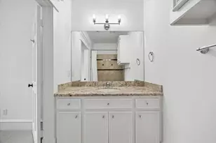 705 W 9th St, Houston, TX 77007 - Photo 22