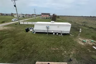 1206 Bahama Ln, Port Bolivar, TX 77650 - Photo 1