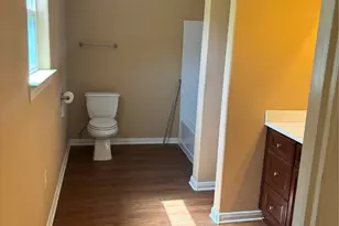 111 S Fulton St, Texas City, TX 77591 - Photo 16