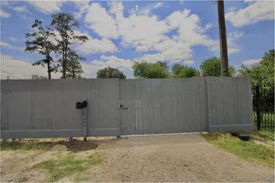 409 Robert Lee Road, Houston, TX 77009 - Photo 28