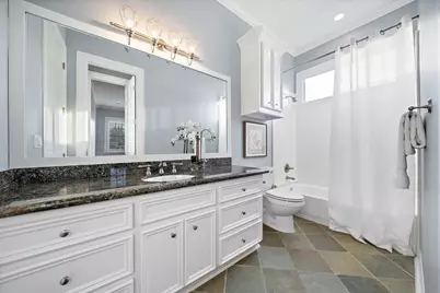 619 E 8th 1/2 Street, Houston, TX 77007 - Photo 32