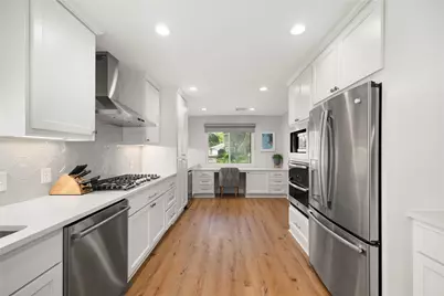 14511 Chadbourne Drive, Houston, TX 77079 - Photo 12
