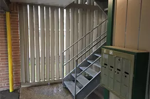 7323 Lindencrest St, Houston, TX 77061 - Photo 6