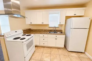 713 E 32nd St, Houston, TX 77022 - Photo 4