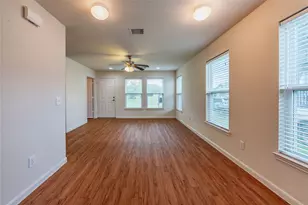 7619 Richards St, Baytown, TX 77521 - Photo 22